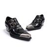 Scarpe in Pelle Stile Britannico Scarpe Oxford Stile Punk Scarpe Casual Appuntite Metalliche Lucide Modelli da Uomo e da Donna