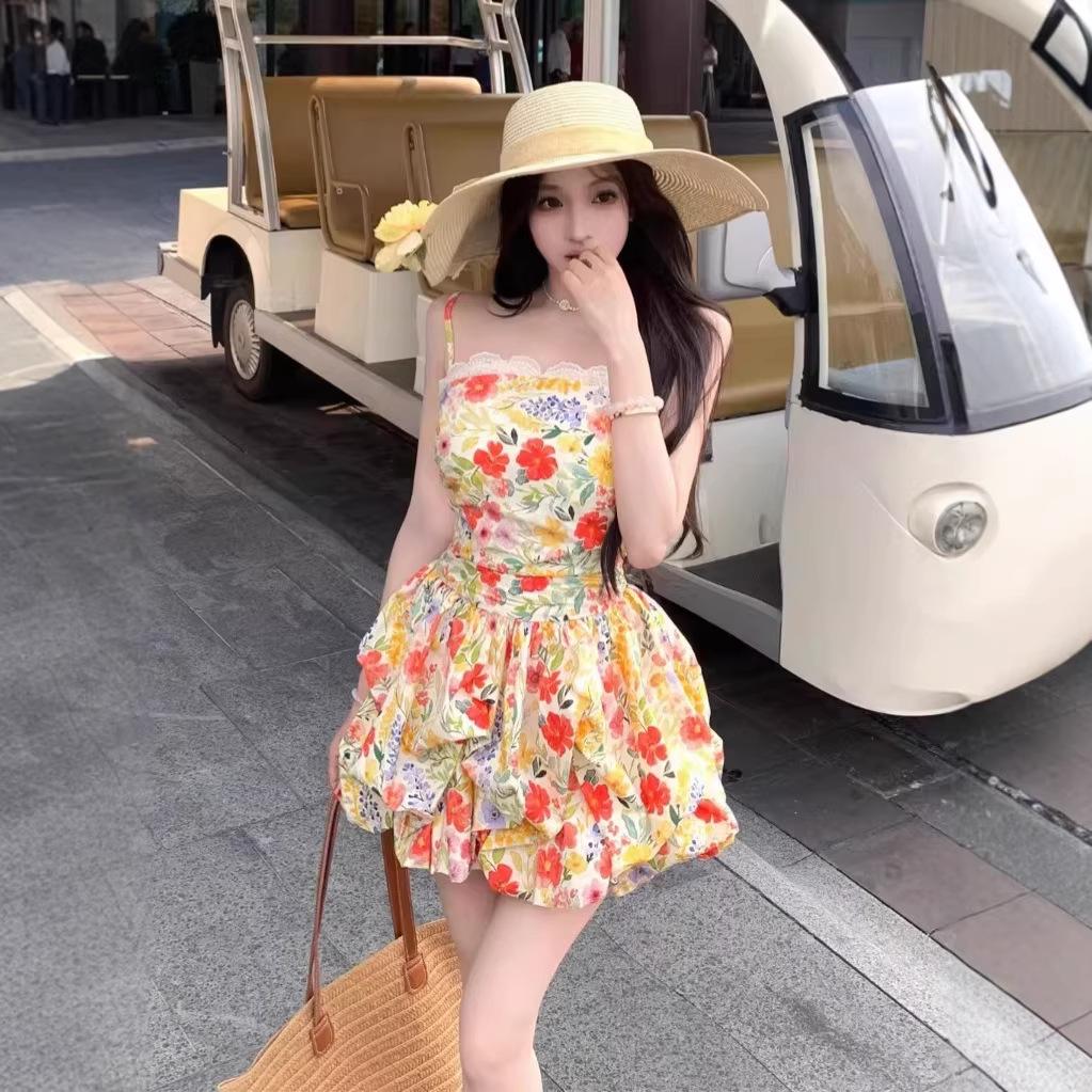 Sexy Spice Girl Wind Suspender Dress Women's Summer New Casual Vacation Wind Backless Beautiful Floral Bud Dress