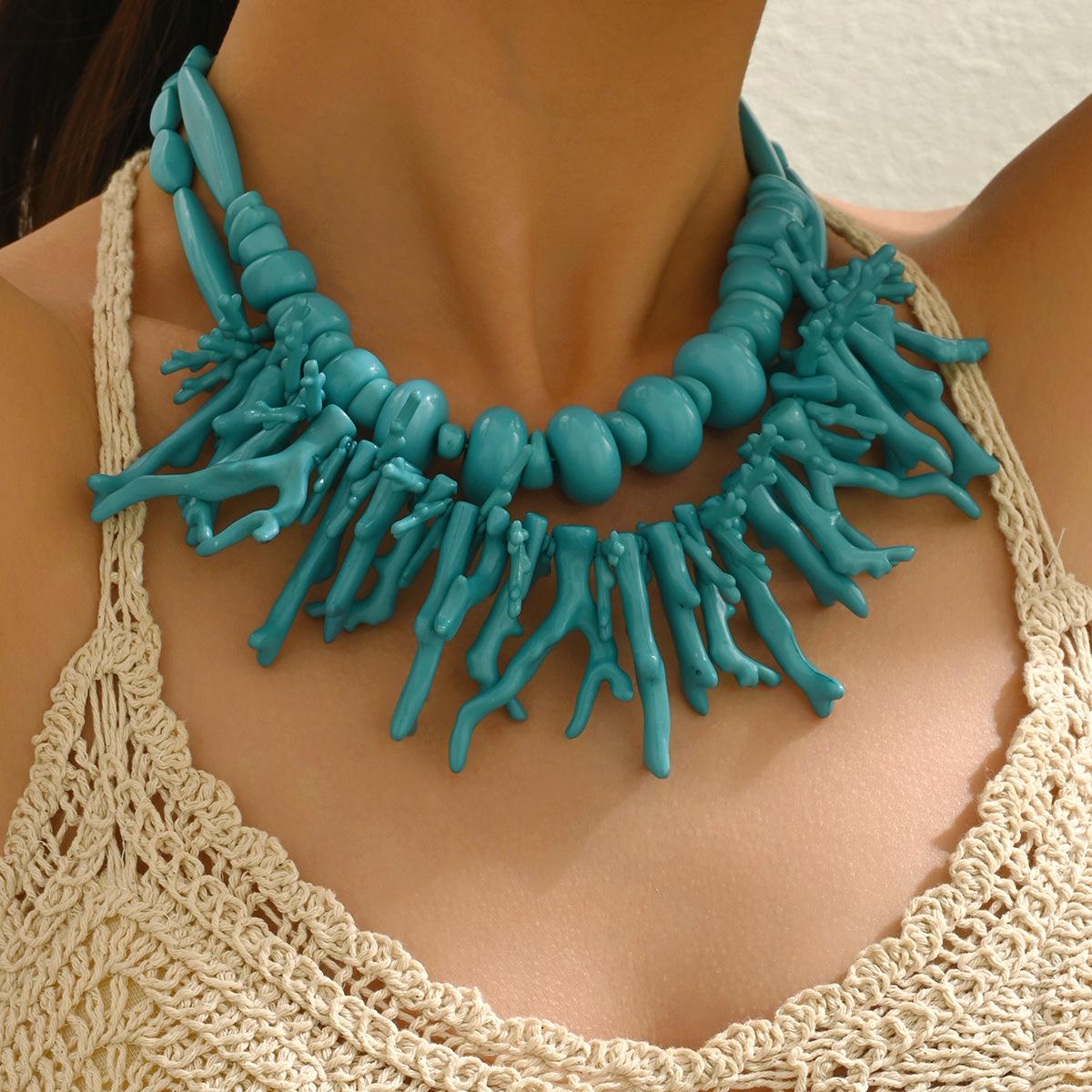 

Модное женское ожерелье Универсальный многослойный дизайн с кораллом Длинная цепочка на ключицу Геометрическое ожерелье Набор из двух предметов Женский