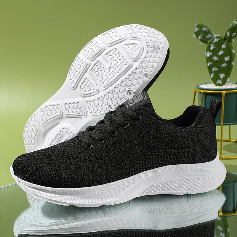 Shoes women's 2025 spring new foreign trade women's shoes breathable fly-woven mesh shoes soft sole large size casual mother shoes