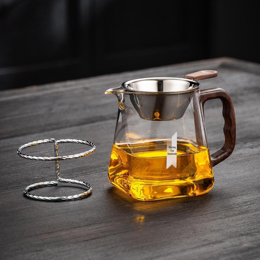 Wooden Handle Glass Gong Dao Bei: High-Temperature Resistant, Thickened Filter Tea Infuser Cup Set