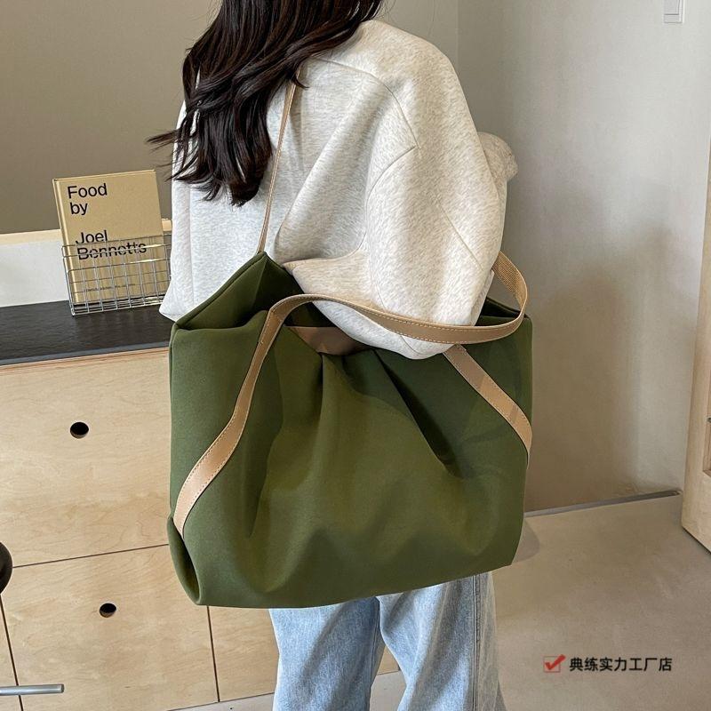 New large-capacity canvas tote bag casual solid color shoulder bag student backpack simple going out commuting handbag