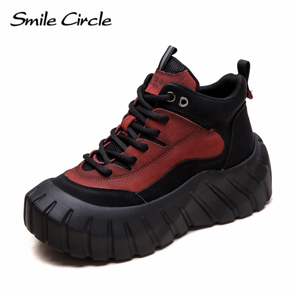 Damen Sneakers aus echtem Leder mit runder Spitze und dicker Unterseite, bequeme modische Freizeitschuhe