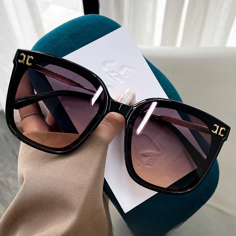 Sunglasses Online Celebrity Temperament Sunglasses Female Driving Anti-ultraviolet Slimming Glasses.