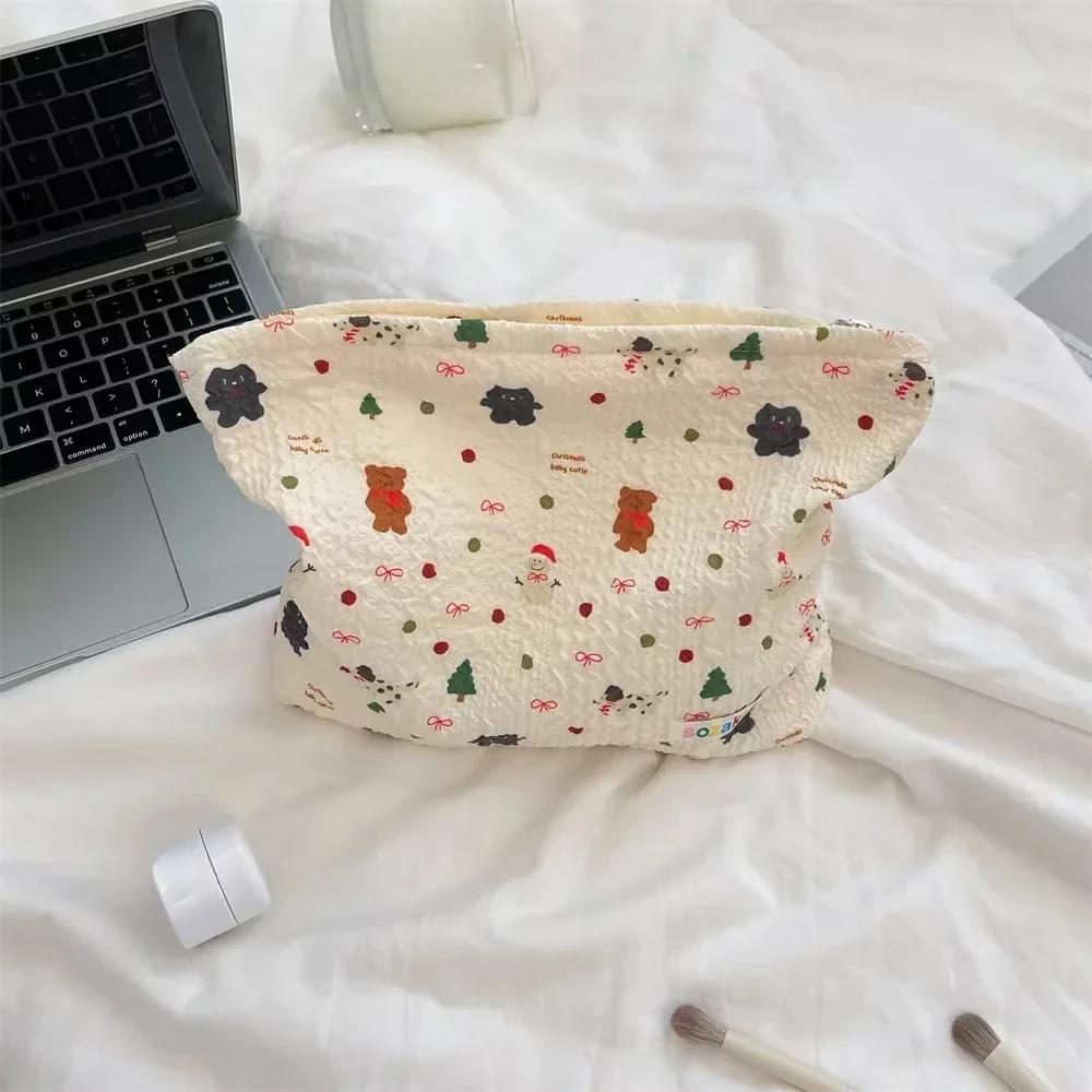 Large Capacity Cute Cartoon Flowers Makeup Bag for Women Travel Cosmetic Organizer Storage Pouch