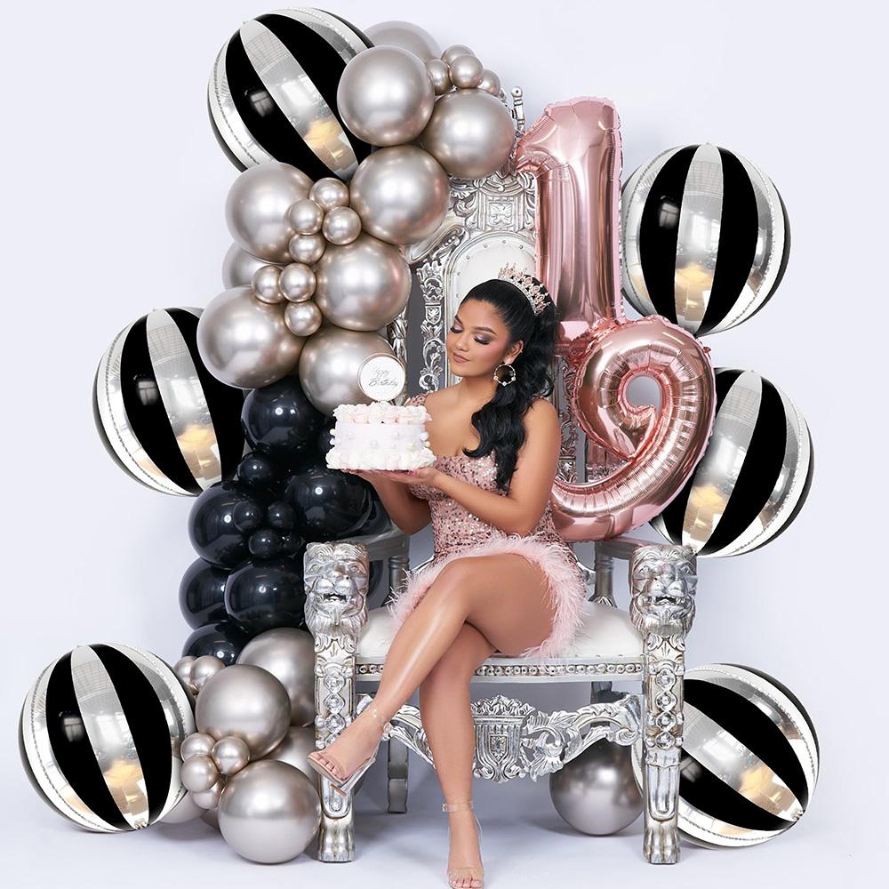 22-Inch 4D Round Striped Aluminum Foil Balloons, Suitable for Birthday Parties, Carnivals, Circus Performances, Various Parties, and Party Decorations
