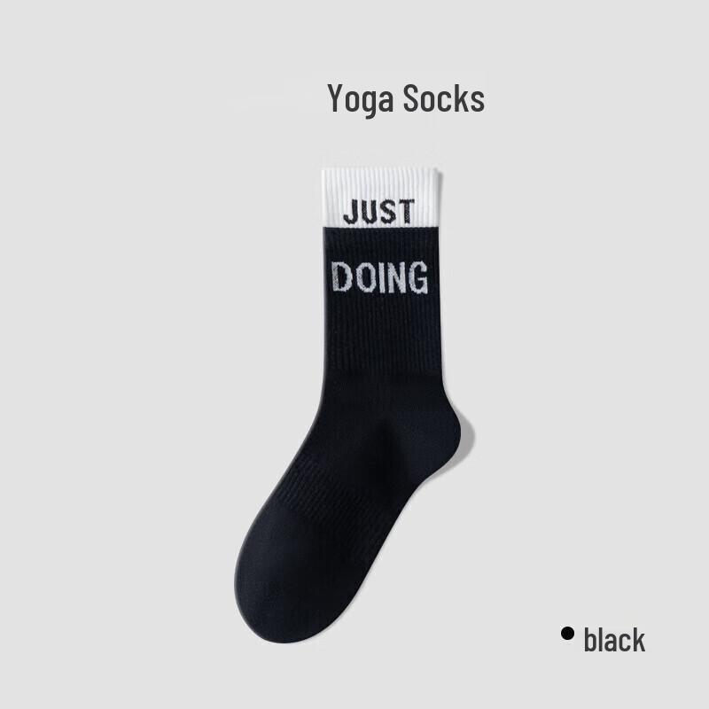 Yoga & Sports Mid-Calf Socks