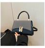 Summer 2025 new simple retro color matching design fashionable shoulder crossbody portable women's small square bag