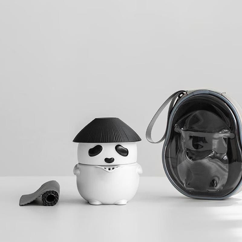 NEW CASTLE Panda Hero Portable Tea Set