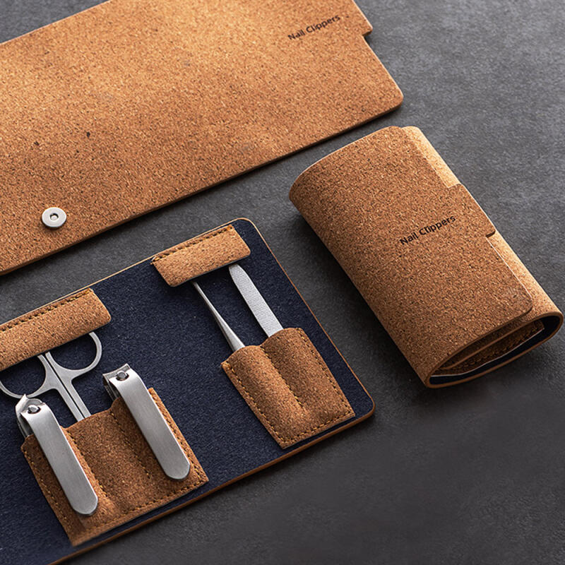 

Cork Nail, Eyebrow, and Toenail Clipper 5-piece Set Navy