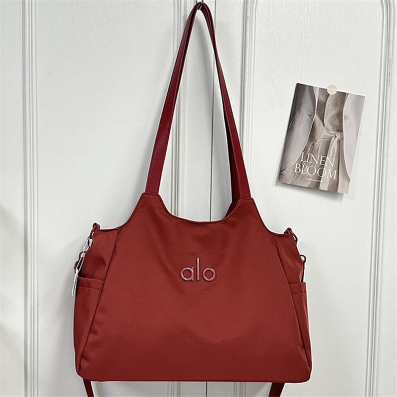New yoga bag, single-shoulder tote bag, large-capacity, versatile for commuting, waterproof nylon bag, popular storage item