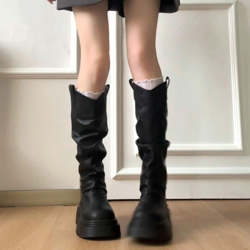 Small man Tiancai! Knight boots are popular this year, tall but knee-high black thick heel stacked boots, thin boots