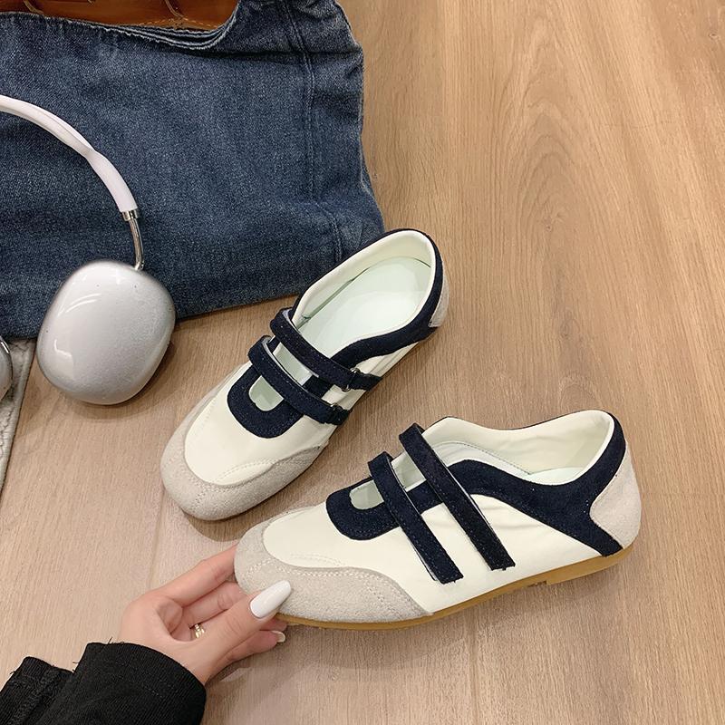 Fashion Women's Lightweight and comfortable high-quality Casual Sports Shoes New Style Autumn Popular Slimming Versatile Comfortabl