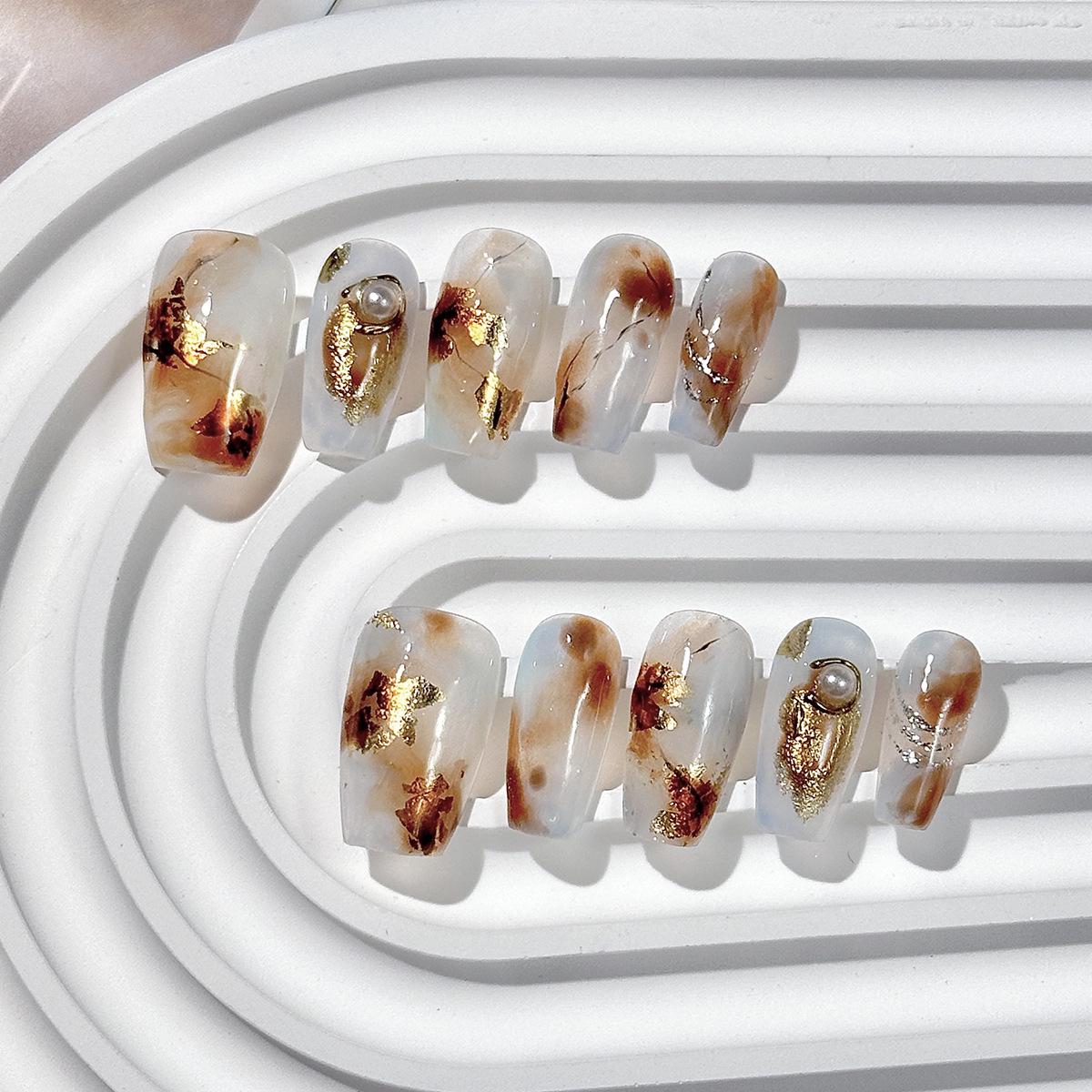 

Handmade Medium Oval Nail Art Patches - Premium Whitening False Nails