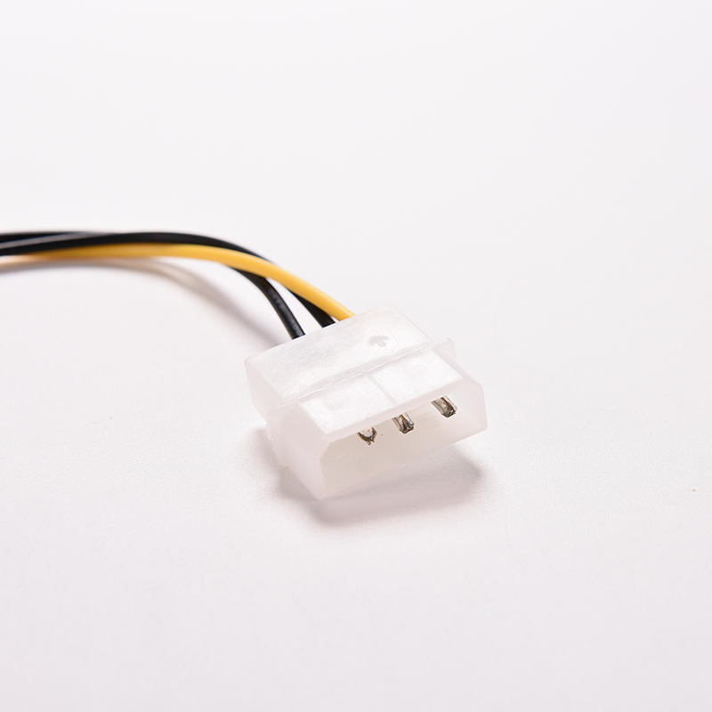 Ein 4-poliger IDE-zu-3-poliger CPU-/Gehäuselüfter-Stromanschlusskabeladapter, 20 cm