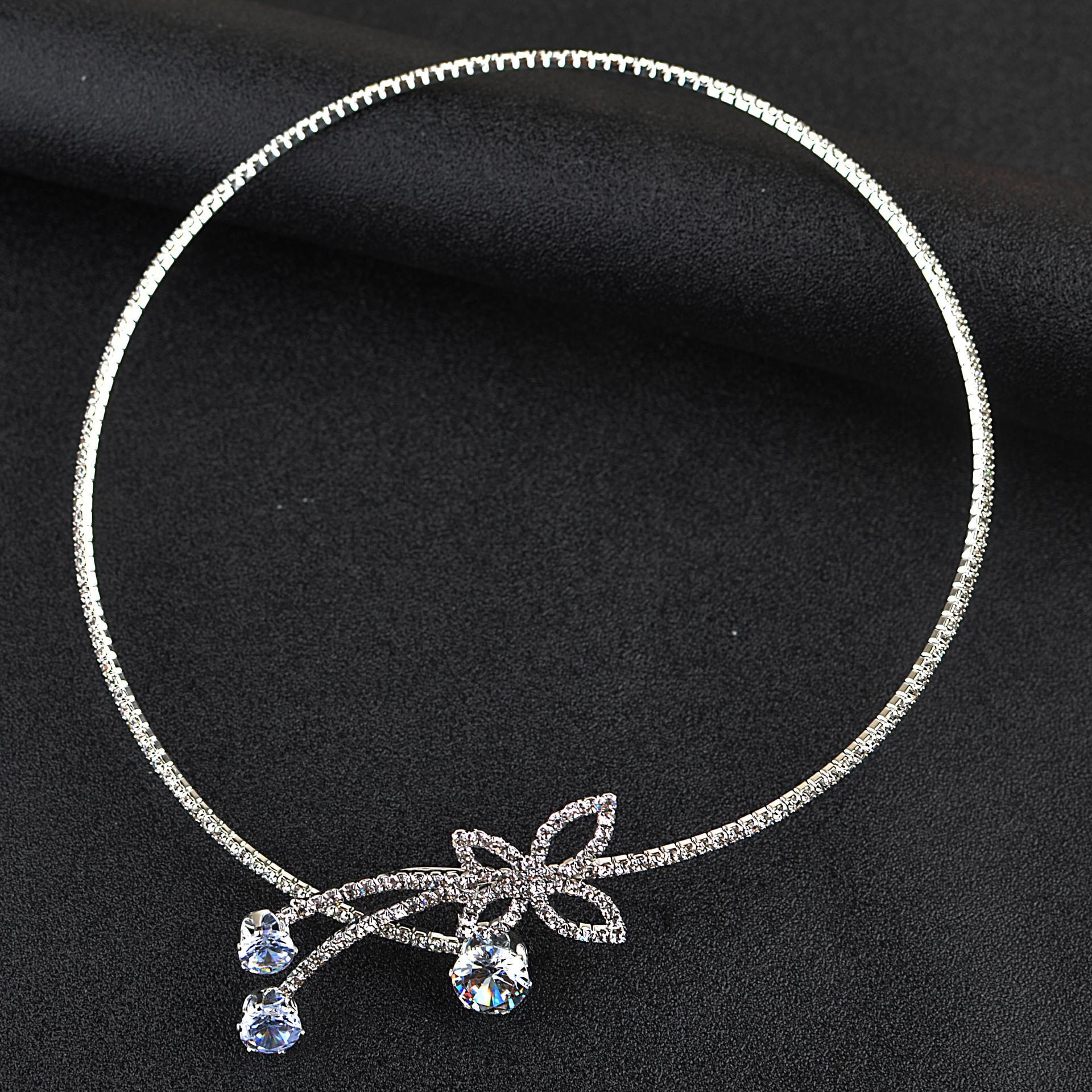 

Полный бриллиантовый воротник-бабочка, аксессуары, стильные простые серьги со стразами, ожерелье, цепочка на ключицы, комплект из двух предметов