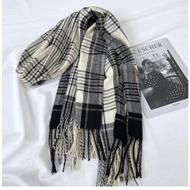 Luxury Plaid Designer Winter Women Scarf Thick Warm Tassels Shawls Pashmina Neckerchief Cashmere Lady Outdoor