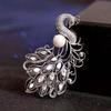 Brooch Pin Anti-Exposure Buckle Peacock Feather Design Pin with Imitation Pearls Cubic Zirconia Suits Coats Sweaters Badge