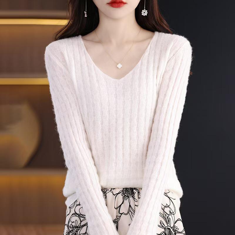 Women's Slim Fit Elegant Long-Sleeve Knitted Pullover Sweater