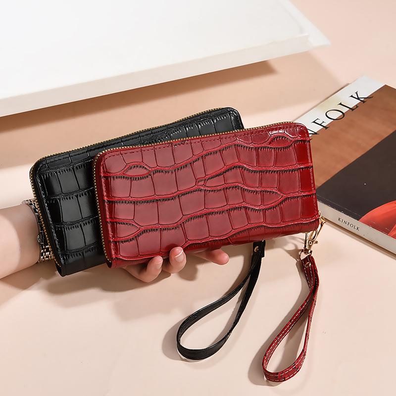New Crocodile Print Womens Clutch Bag Fashion Versatile Multi Card Holder Zipper Large Capacity Wallet