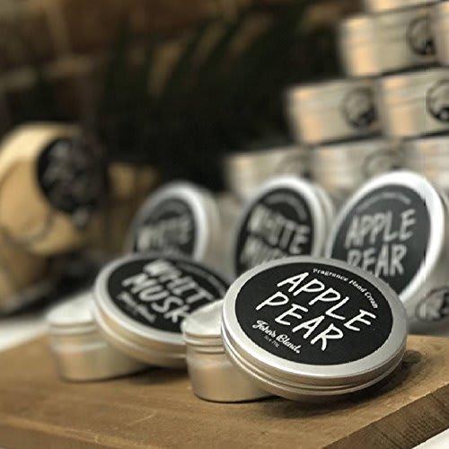 John's Blend Hand Cream with Moisturizing Ingredients, White Musk Scent, 70g (OZ-JOD-1-1)