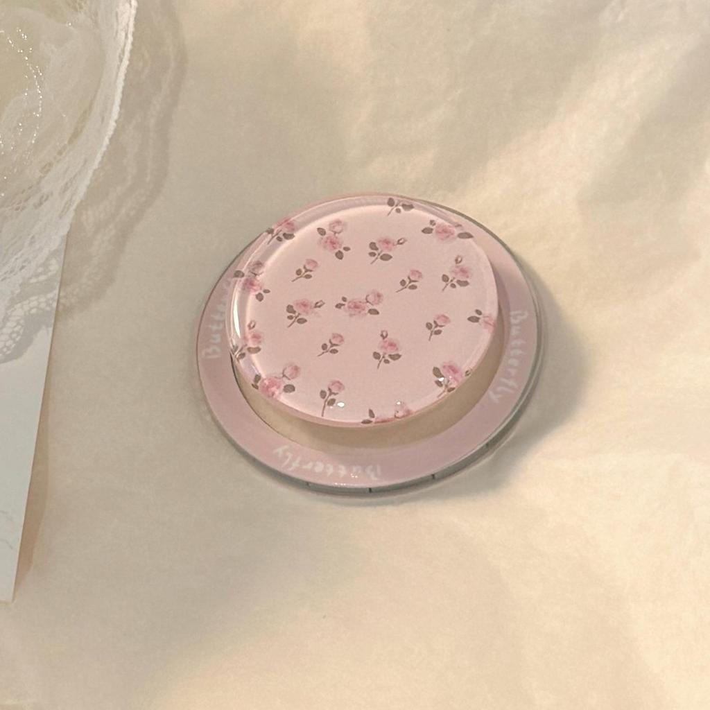 Instagram-style small floral pattern suitable for MagSafe magnetic suction mount with extendable airbag mount