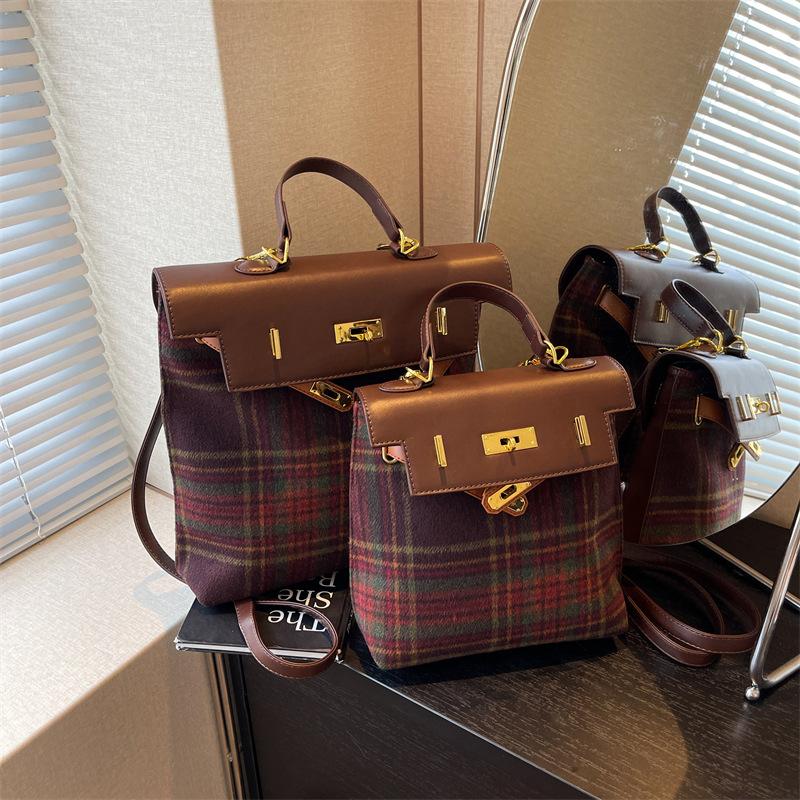 New Canvas Backpack Large Capacity Portable Shoulder Bag