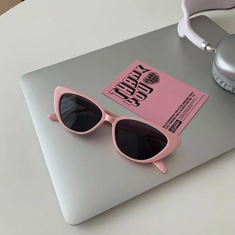 New Vintage Cat Eye Children Sunglasses Vintage Small Frame Sun Glasses for Kid Luxury  Design Outdoor Street Eyewear UV400