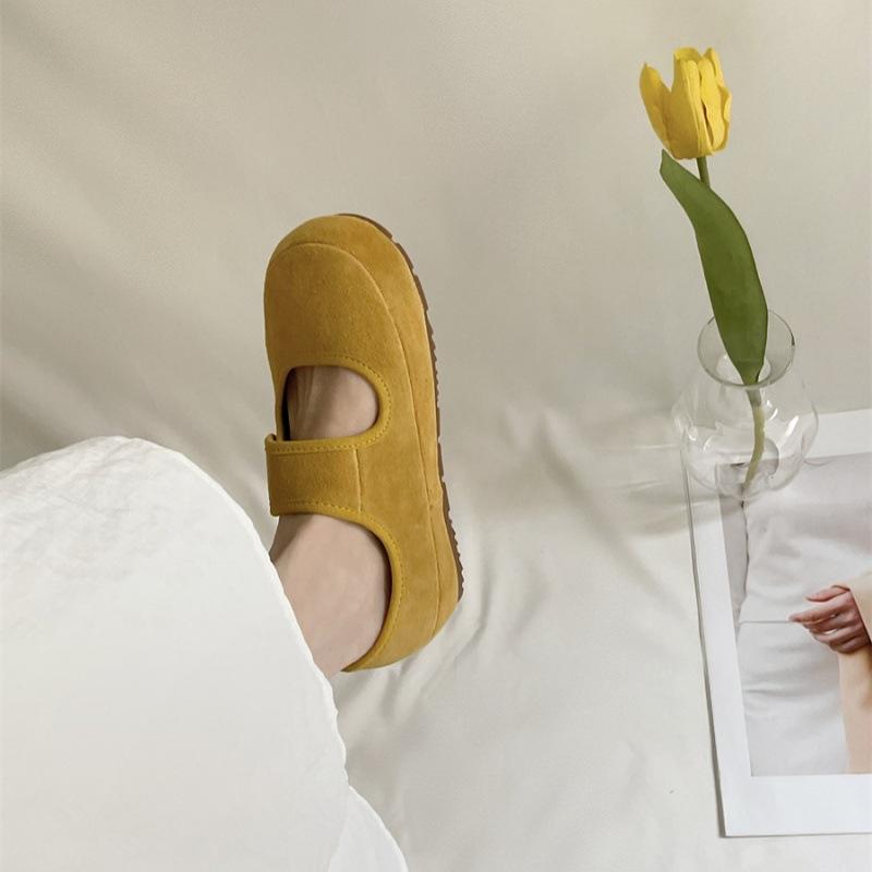 Fashion Female Ethnic Style Loafers Women Flats Vintage Mary Jane Shoes Elegant Retro Fashion Comfortable Leather Stitching Sneakers