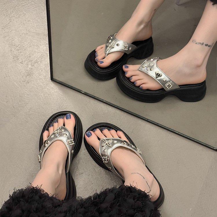 2025 Summer New Fashion Cross Thick-soled Toe Slippers Women's Comfortable and Versatile Outer Wear Height-increasing Women's Slippers