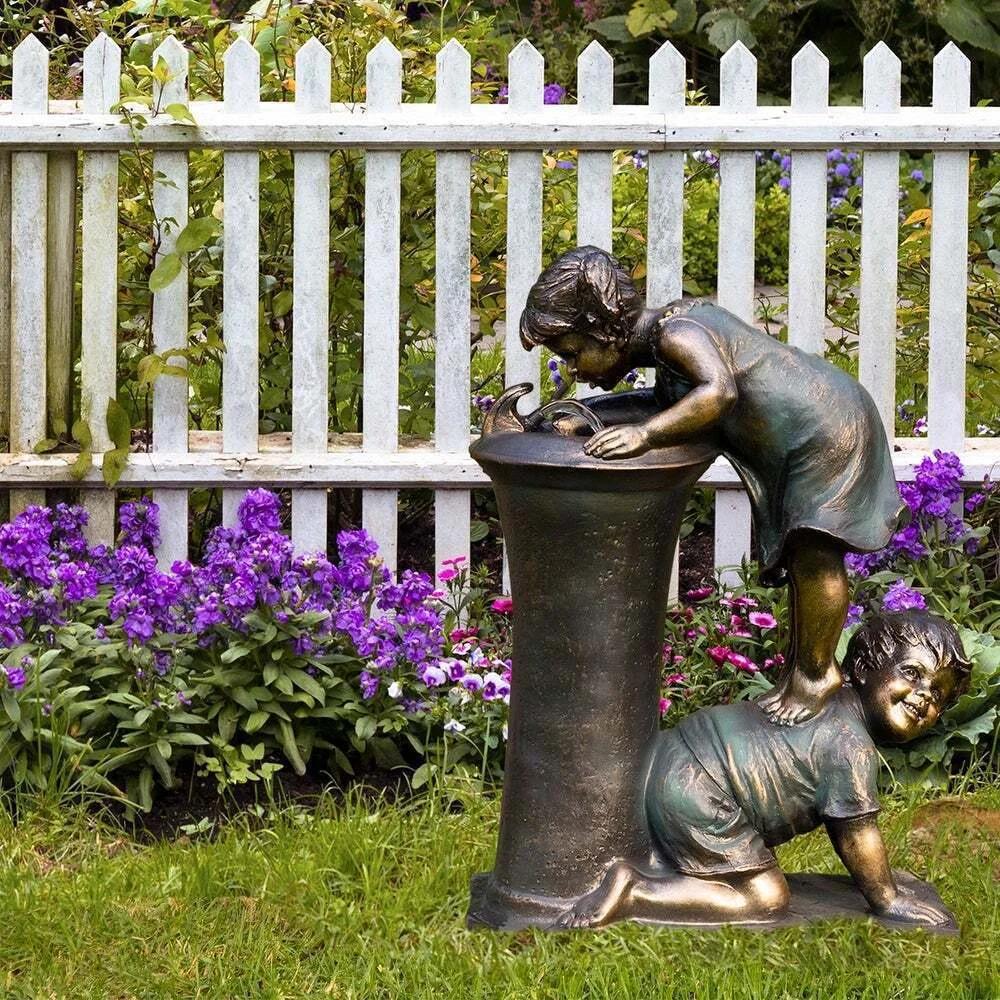 Creatieve Decoratie Jongens en Meisjes Sculptuur Tuinornamenten Hars Ambachten Tuinieren Halloween Vakantiecadeaus Huis Buitendecor