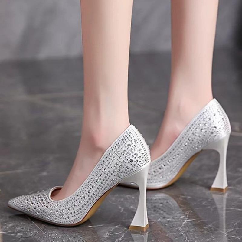 Fashion Full Diamond Pointed Shallow Mouth Banquet High Heels Women's 2025 Spring New Elegant Style Rough Documentary