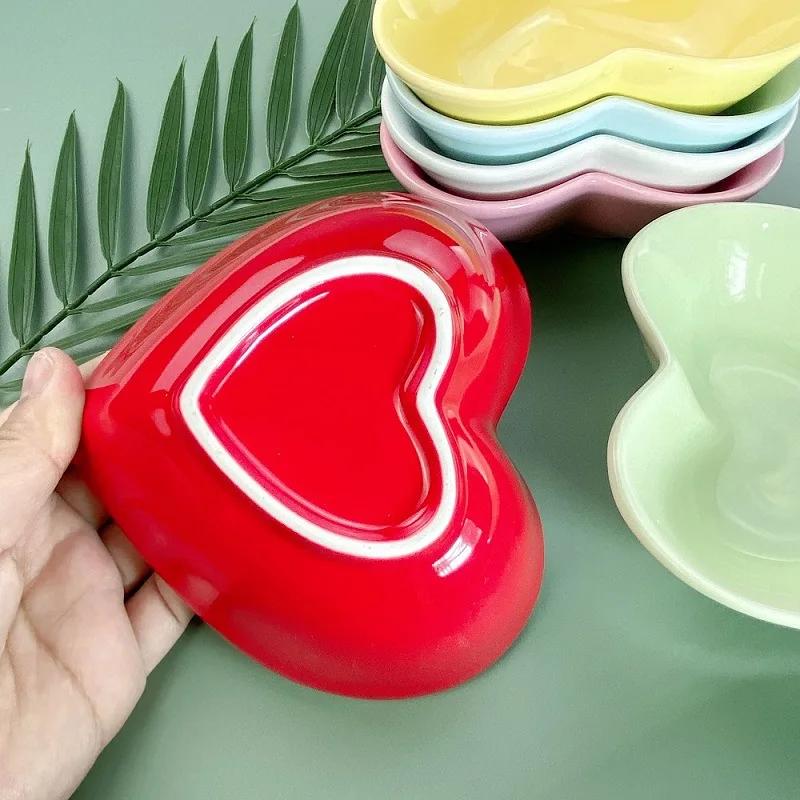 Red Heart Ceramic Dinner Plate Home Baking Oven Cake Bowl Delicate Dessert Salad Dishes Dinner Cooking Plate Kitchen Utensils
