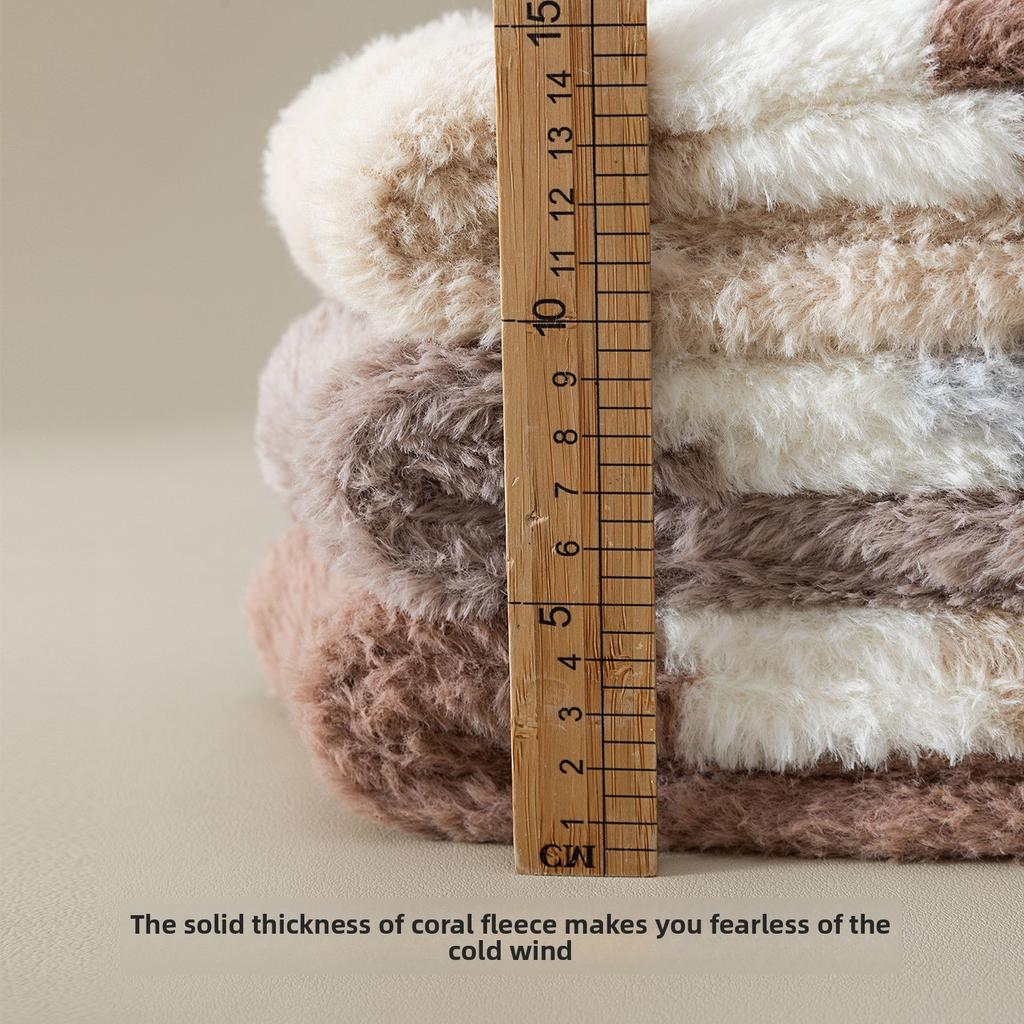 Winter and Autumn Thickened Fleece Thickened Coral Fleece Mid-calf Socks, Warm and Fashionable Couple-style Striped Multi-color Socks