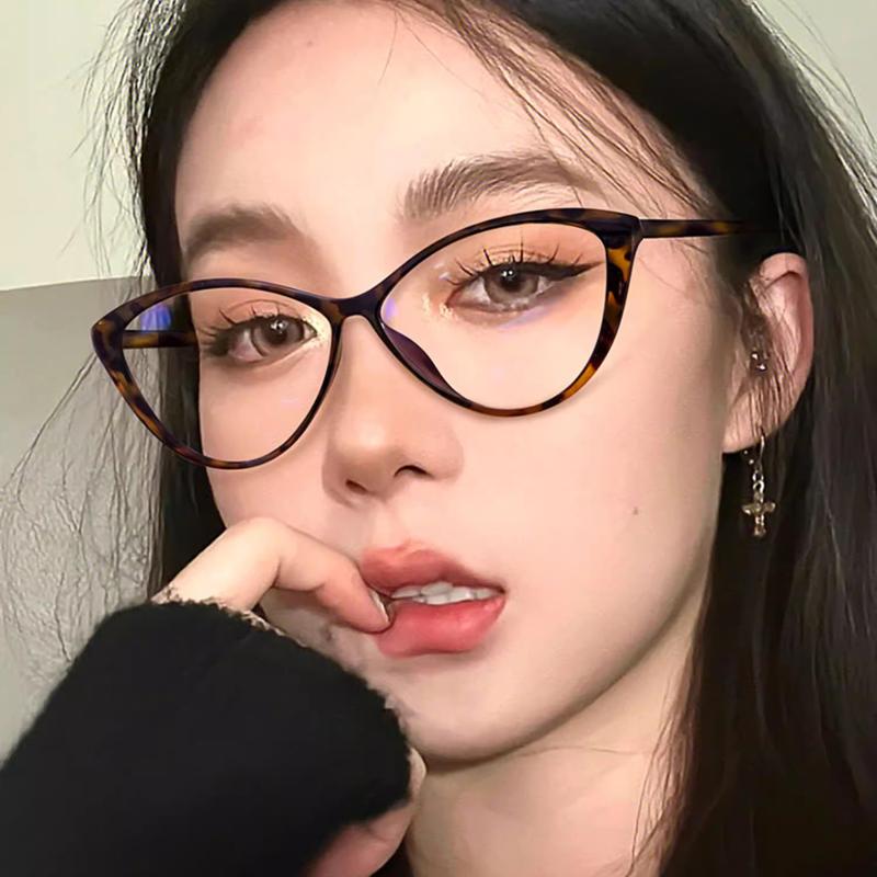 Women Trendy New Cat Eye Glasses Anti Blue Light Retro Large Frame Triangle Spectacle Frame Anti Radiation Eyeglass For Woman