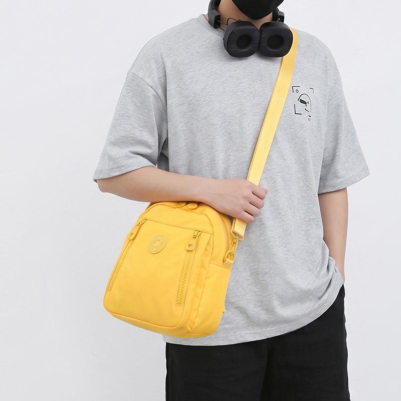 Einfarbiger Rucksack Große Kapazität Nylon Leichter Rucksack