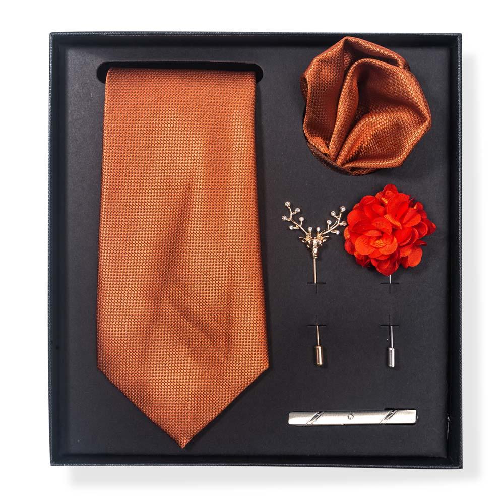Paisley-Blumen-Krawatten-Geschenkset: Enthält Krawatte, Einstecktuch, Manschettenknöpfe, Ansteckblume und Krawattennadel in einer sechsteiligen Schachtel