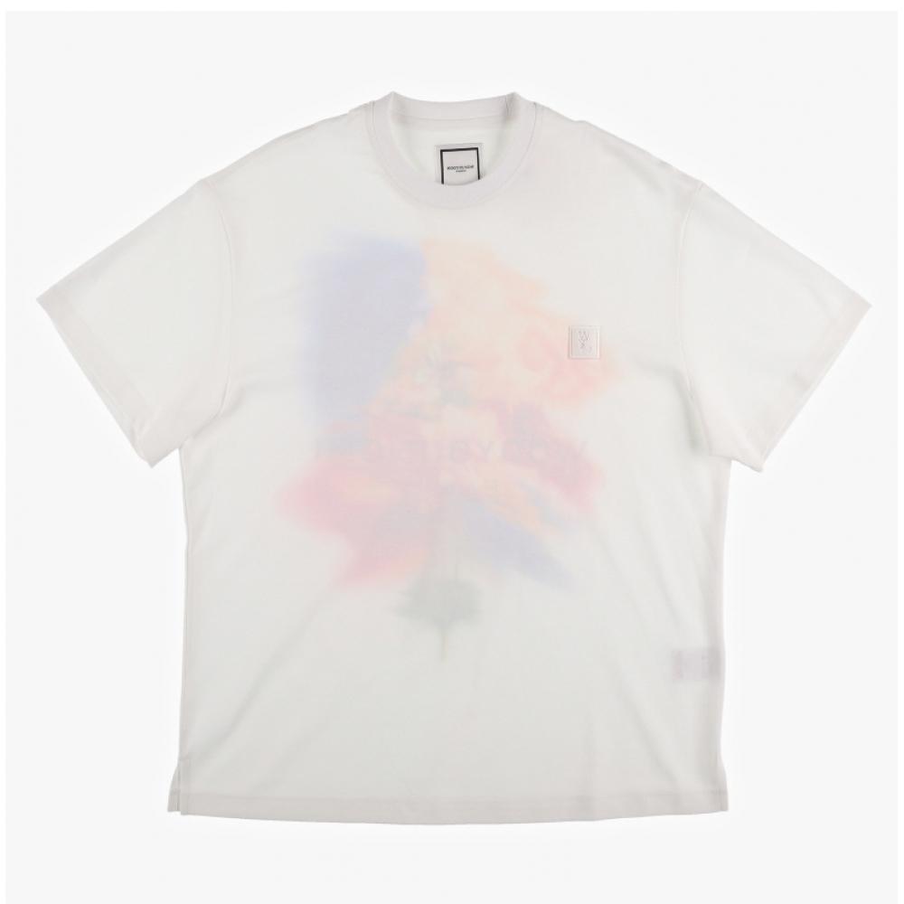 Woo Yeong Mi W243tS06 714w T-shirt Homme à Manches Courtes avec Logo Arrière Fleur Balancée