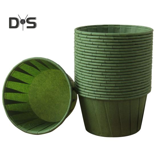 

50 шт., устойчивые к высоким температурам чашки для торта, жиронепроницаемая бумага, водонепроницаемые, легко извлекаемые из формы, одноразовые пищевые чашки для выпечки зелёный