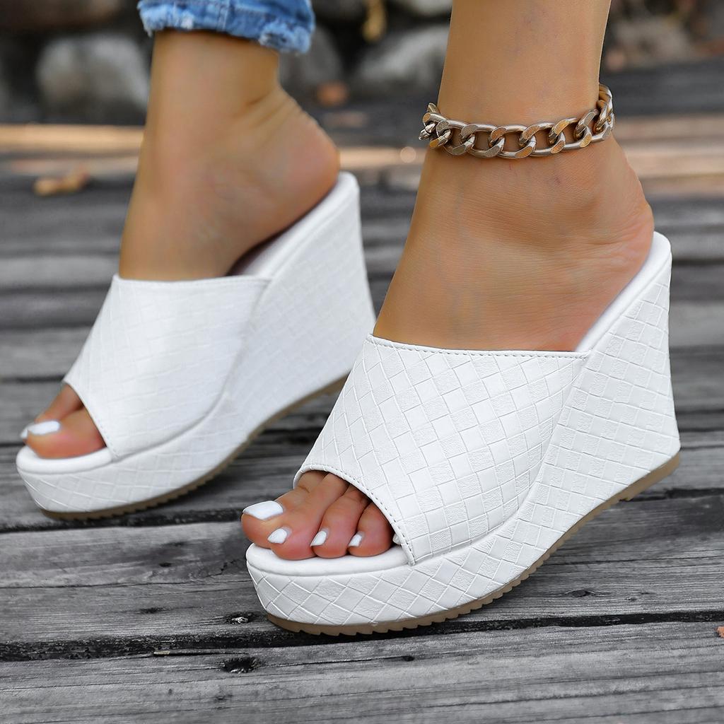 Fashion 2025 Summer Women Peep Toe Wedge Heels Sandals Outdoor Platform Shoes Women Comfortable Anti Slip Beach Sandals Zapatos De Mujer