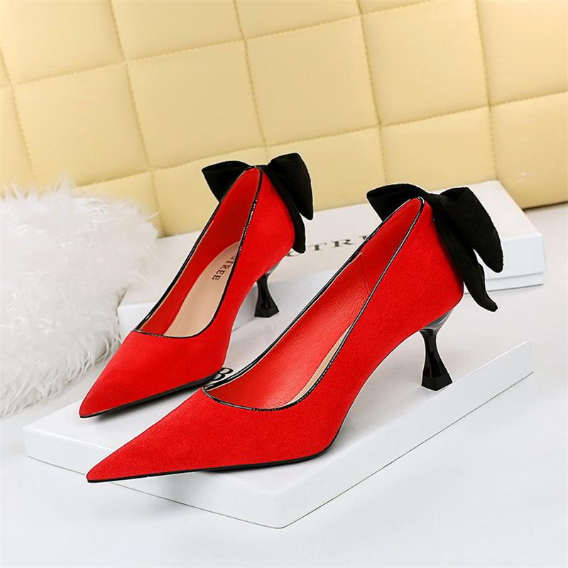 Mode Elegante Frauen Flacher Mund Dünne High Heels Pumps Süße Nette Hochzeit Spitz Zurück Bogen Prom Wildleder Einzelne Schuhe
