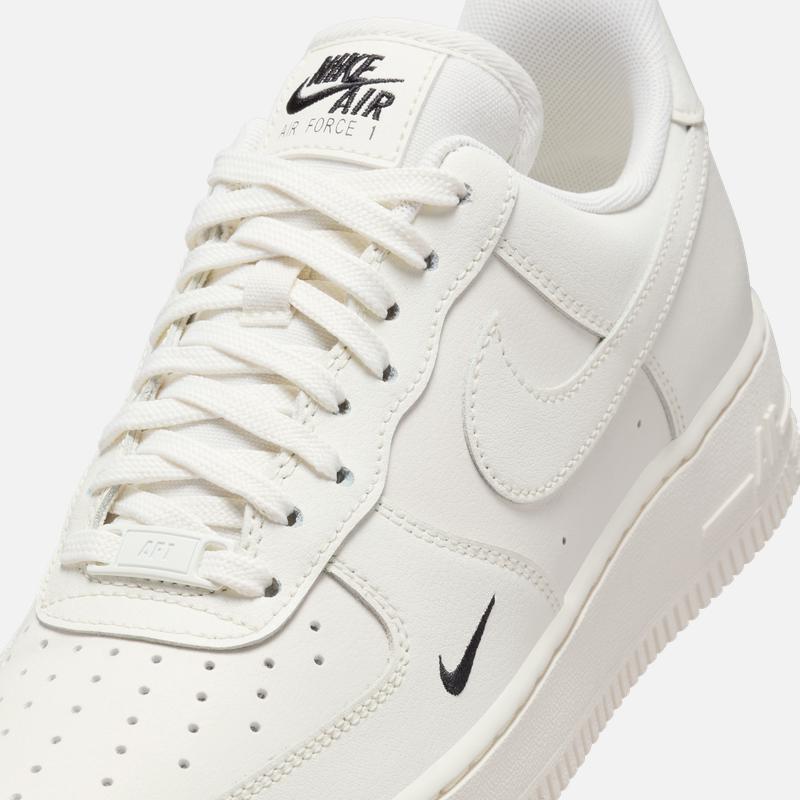 NIKE AIR FORCE 1 Women's Flat Rubber Winter Board Sneakers NIKE AIR FORCE 1 HF1058