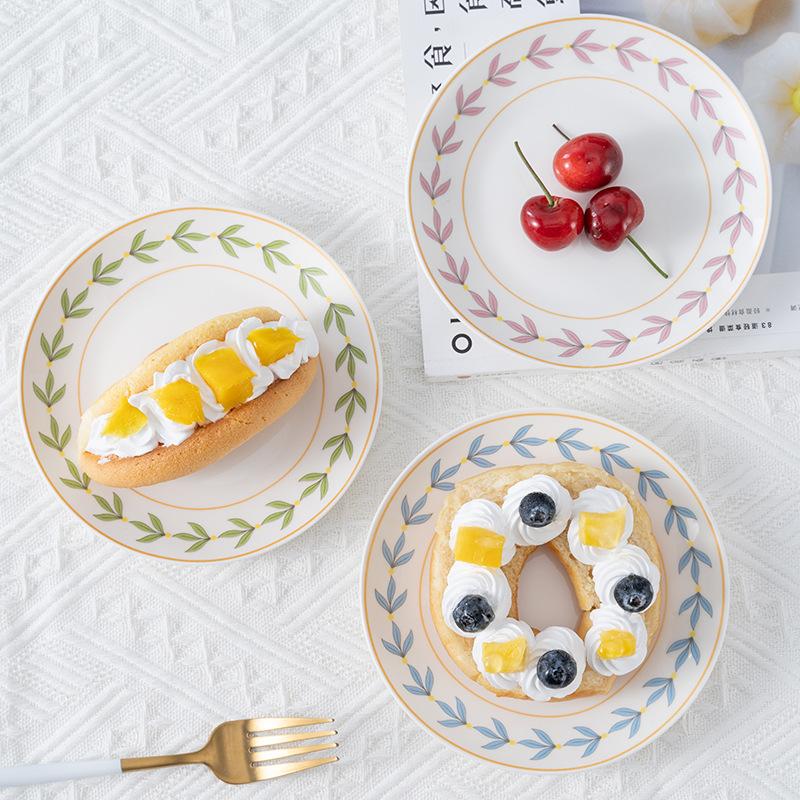 Bread Ceramic Plate 6-inch Small Plate Fruit Butterfly Snack Plate Floral Pastry Storage Bone Plate Creative Simple Korean