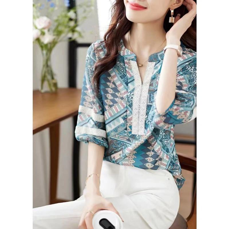 Women S Chiffon Printed V Neck Lace Trim Half Sleeve Blouse
