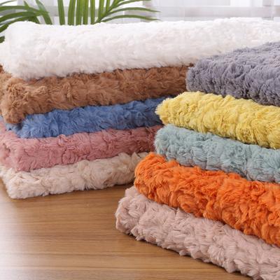 Tłoczony Pluszowy Materiał z Mikrofibry Sztuczne Futro Szerokość 160cm Imitacja Futra Królika Materiał do Szycia Patchworku DIY