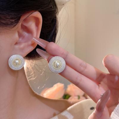 Vintage French Round Pearl Earrings Femininity Stud Earrings