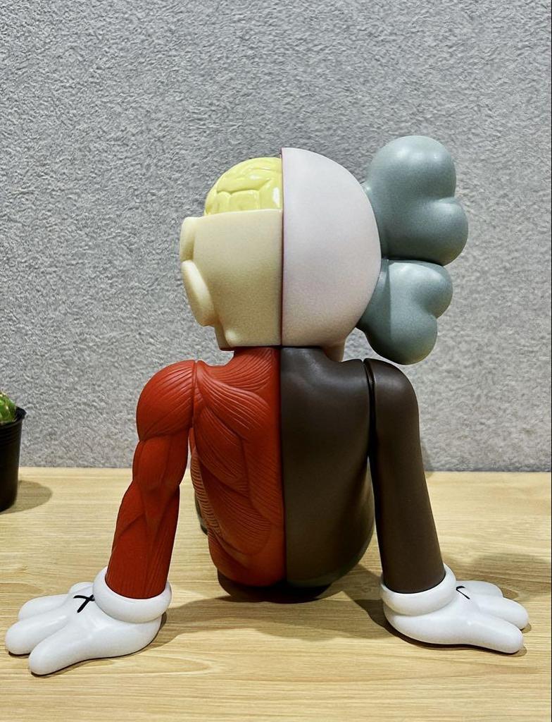 [USED] Kaws Ornaments Original Fake Figure