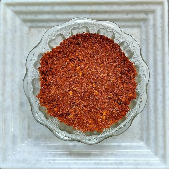 NAIRUTI VYUTOADAN | Hand Ground Mirchi Powder 1 Kg | Traditional Hand-Crushed Red Chilli Powder | Authentic Bold Flavor and Aroma