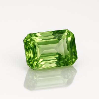 Natural Green Peridot Loose Gemstone 7.85 Ct Emerald Cut Flawless for Jewelry Making and Crafts