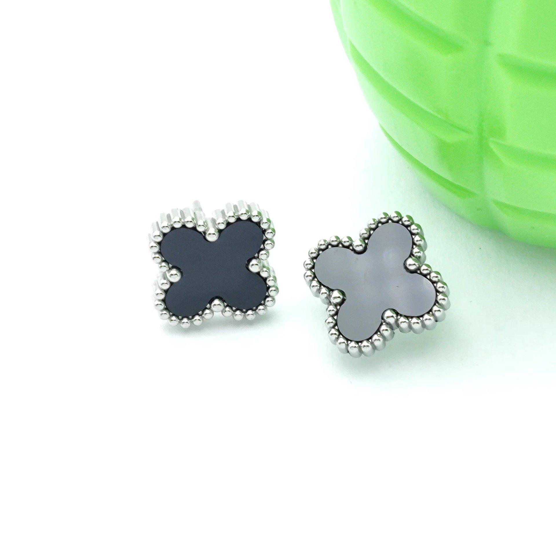 

Модные серьги с четырехлистным клевером Высококлассное чувство комфорта при поездках на работу Модные серьги Hundred Temperament Женские серьги